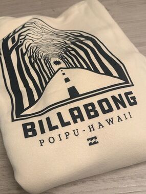 Billabong Poipu, Hawaii Hoodie NWT